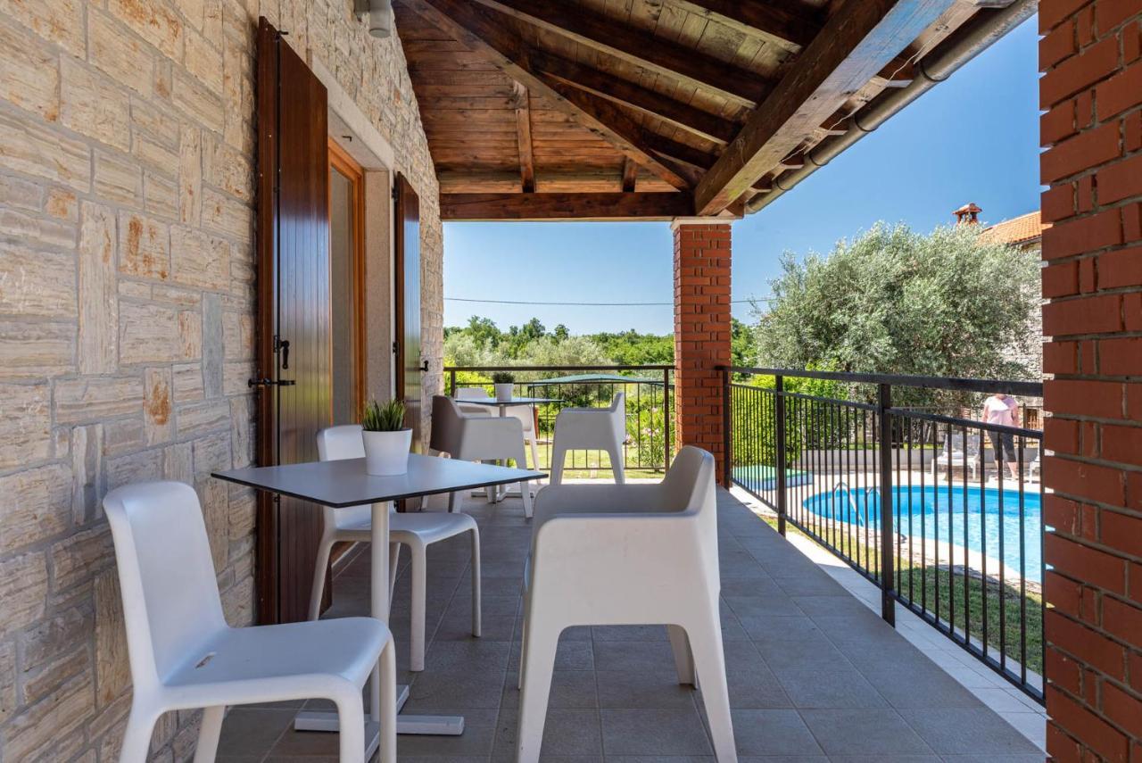 Apartment Villas Kolumbera With Private Pools Kolumbera