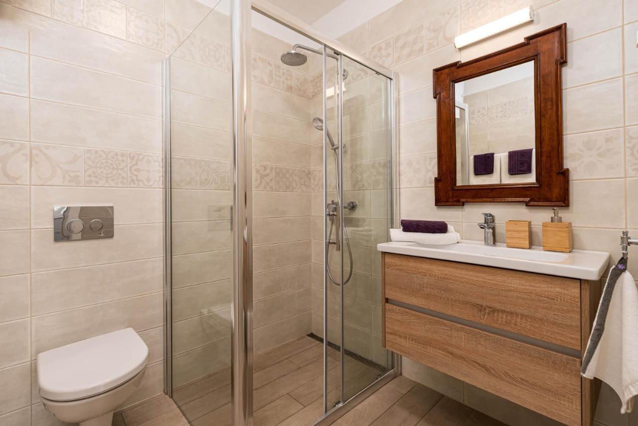 Villas Kolumbera With Private Pools Apartment Kolumbera