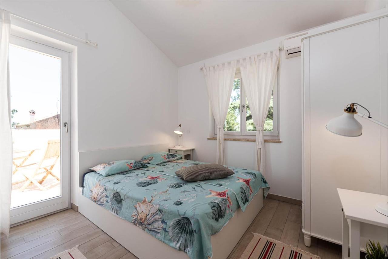 Villas Kolumbera With Private Pools Apartment